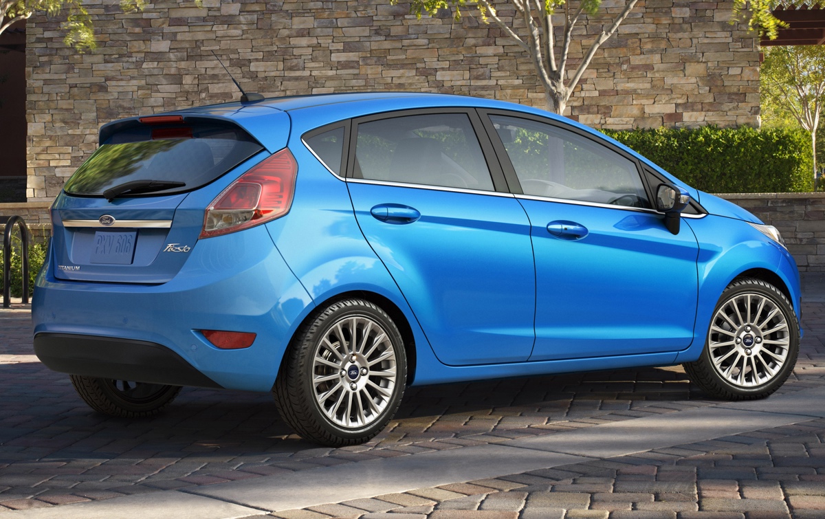 ford fiesta candy blue 2016
