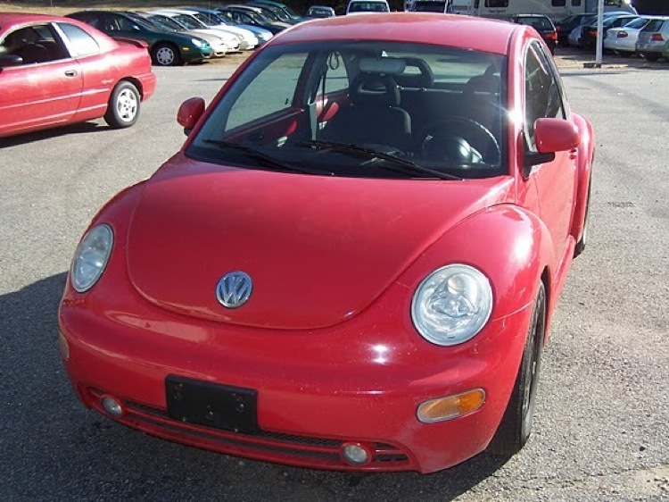 Red 1998 Volkswagen Beetle 
