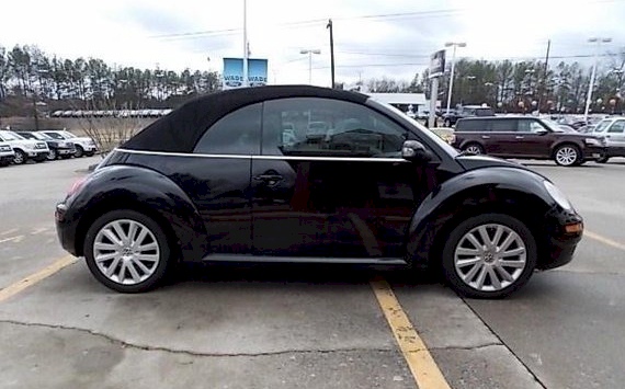 Black 2008 Volkswagen Beetle convertible