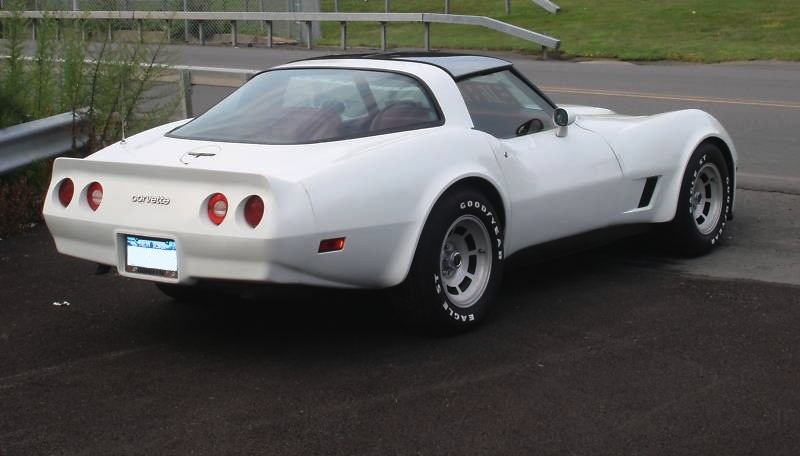 Classic White 1981 GM Chevrolet Corvette 