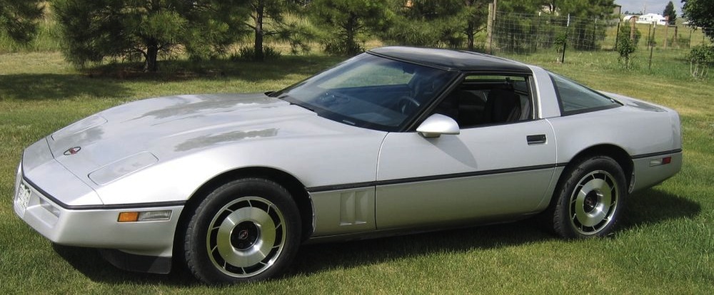 Silver 1985 GM Chevrolet Corvette 