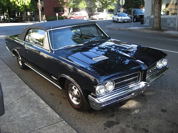 Starlight Black 1964 Pontiac 